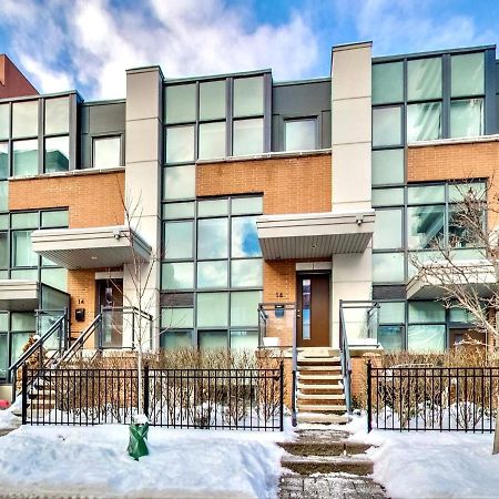 Home In Downtown Торонто Екстер'єр фото