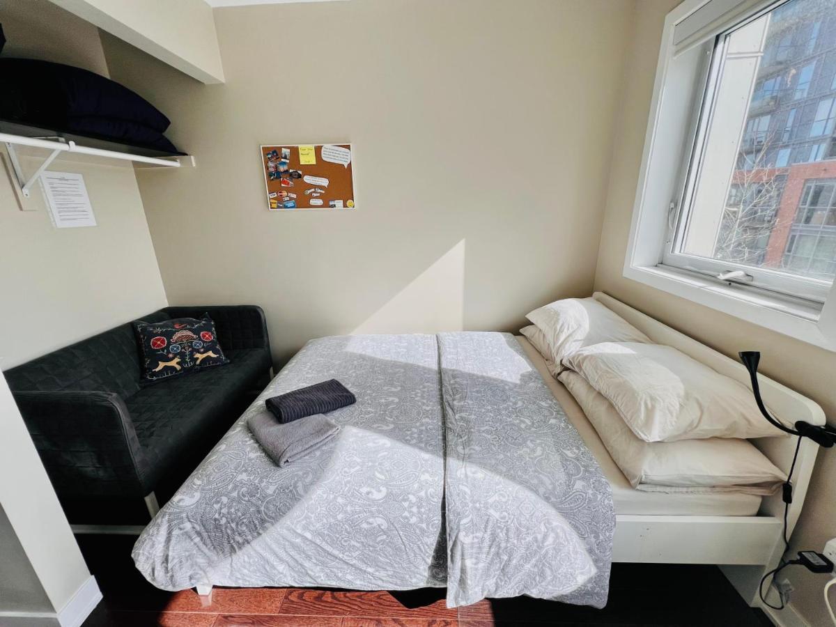 Home In Downtown Торонто Екстер'єр фото