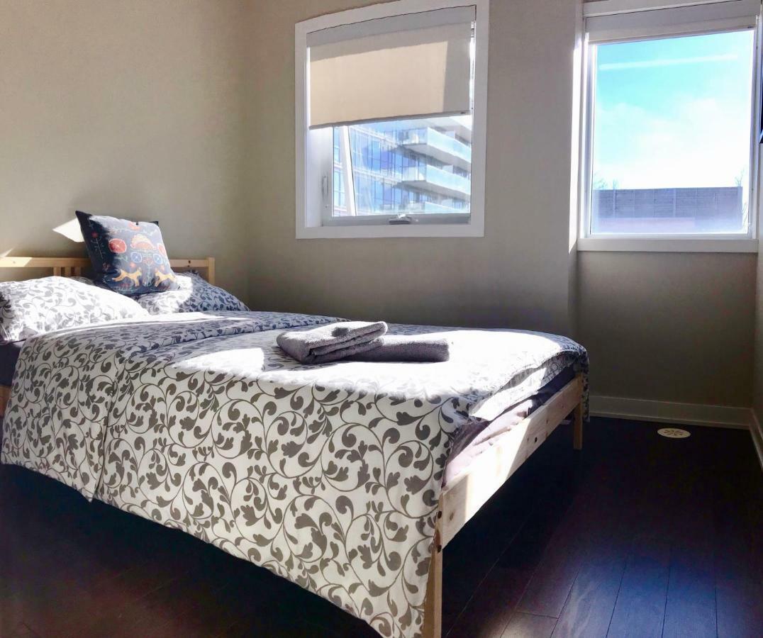 Home In Downtown Торонто Екстер'єр фото